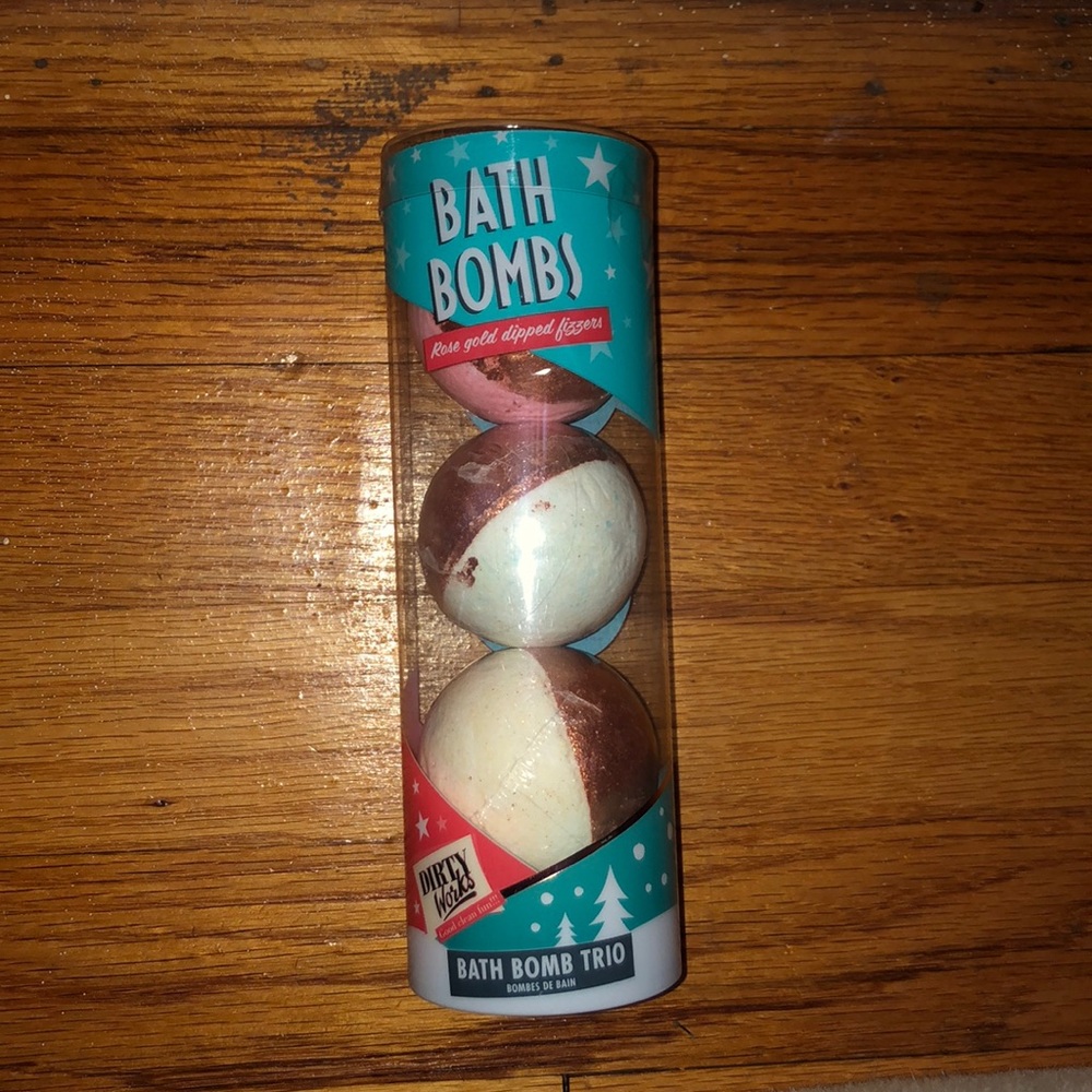 Bath bombs rose gold fixers trio set